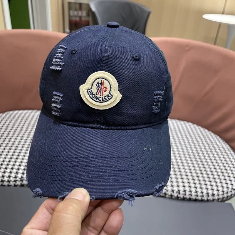 Moncler Caps WaterResistant 257449