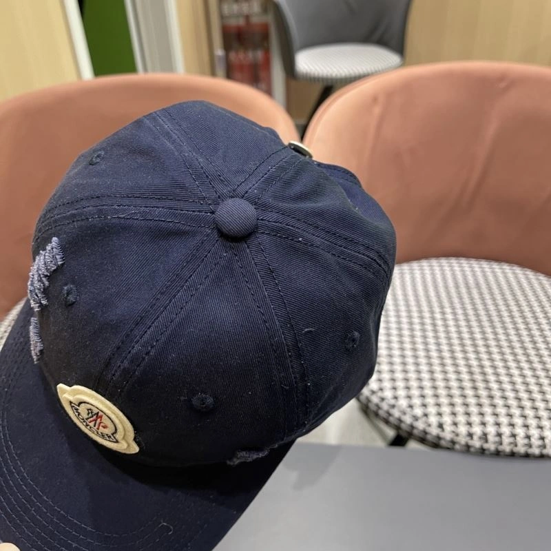 Moncler Caps WaterResistant 257449