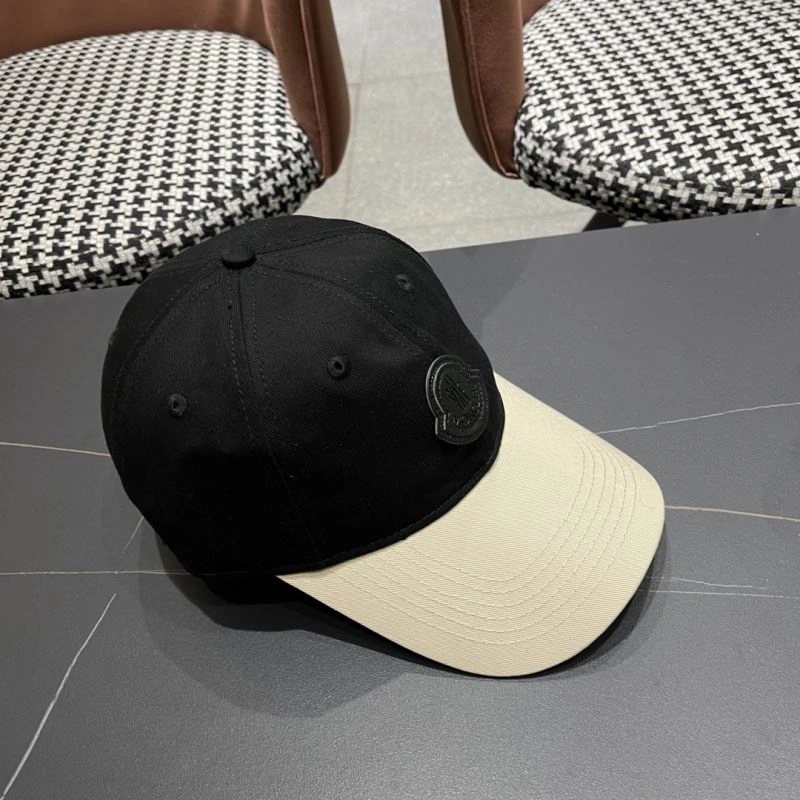 Moncler Caps Compact 257425