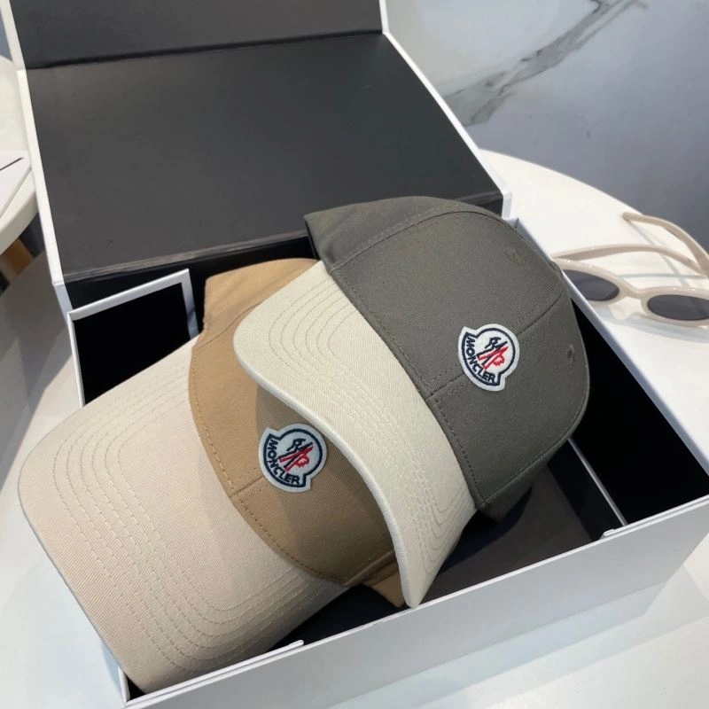 Moncler Caps Effortless 257417