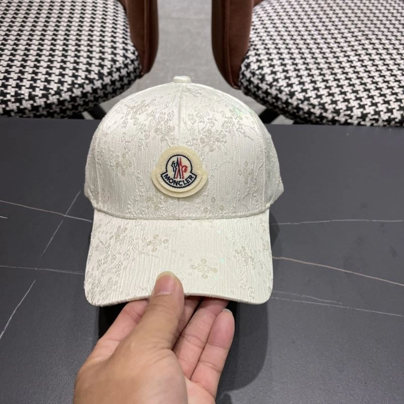 Moncler Caps Thermal 257397