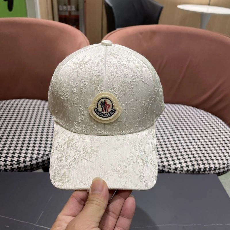 Moncler Caps Thermal 257397