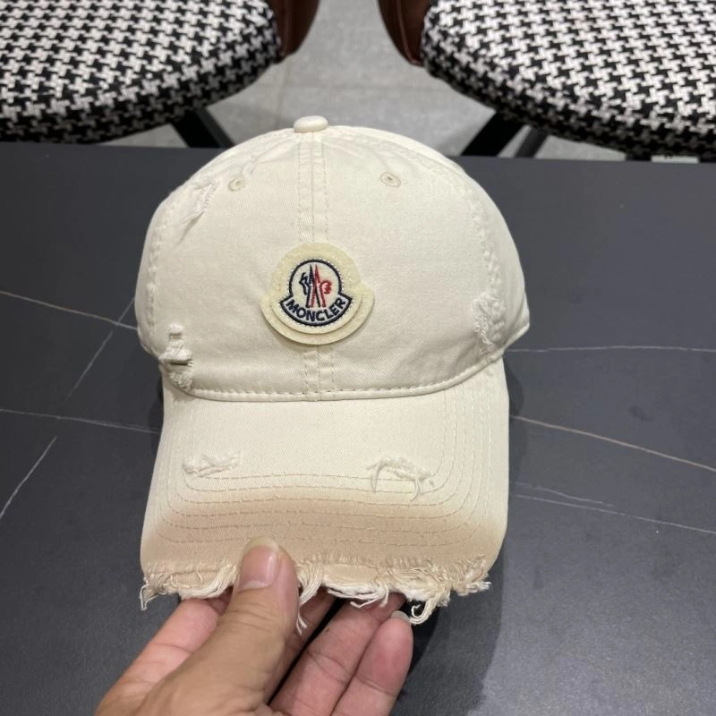 Moncler Caps TimelessDesign 257398