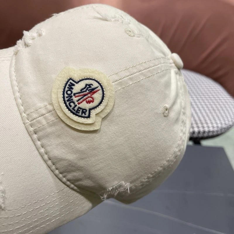 Moncler Caps TimelessDesign 257398