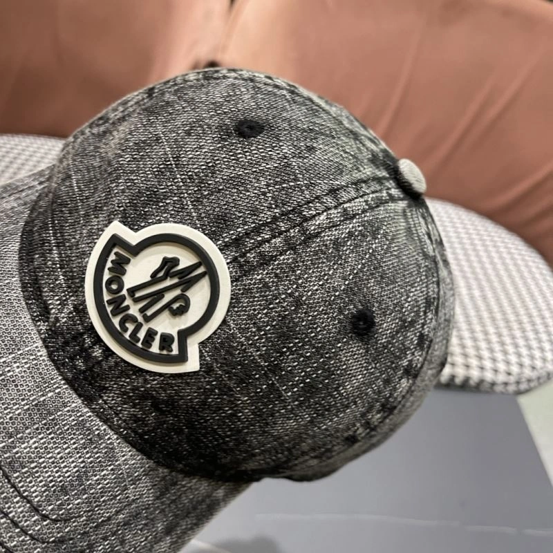 Sustainable Moncler Caps 257409