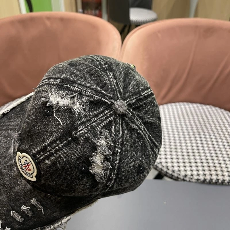 Moncler Caps Sustainable 257414