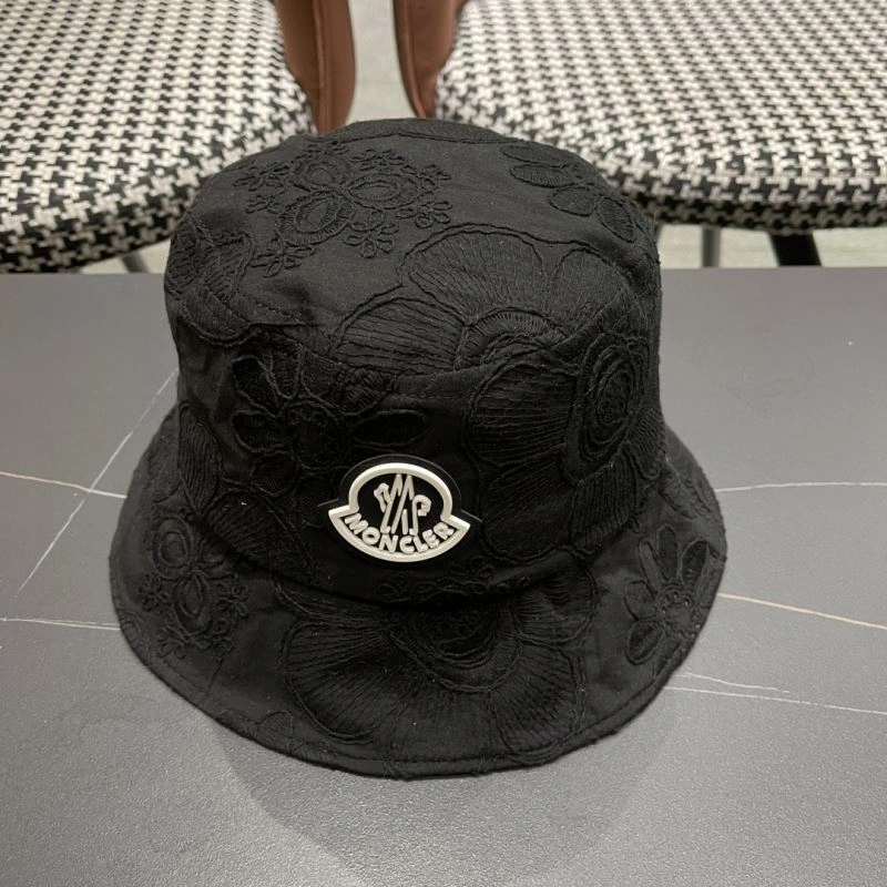 Moncler Caps Sophisticated 257410