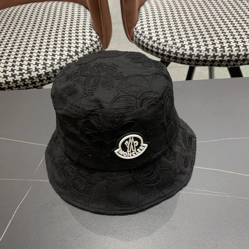 Moncler Caps Sophisticated 257410