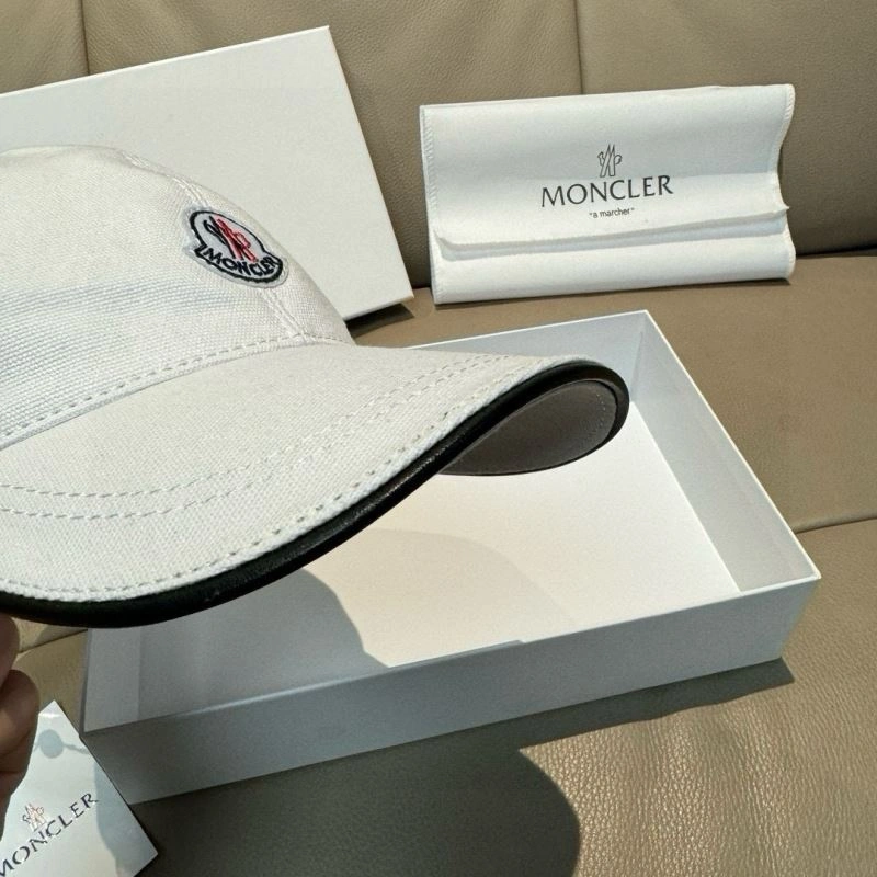 Durable Moncler Caps 257392