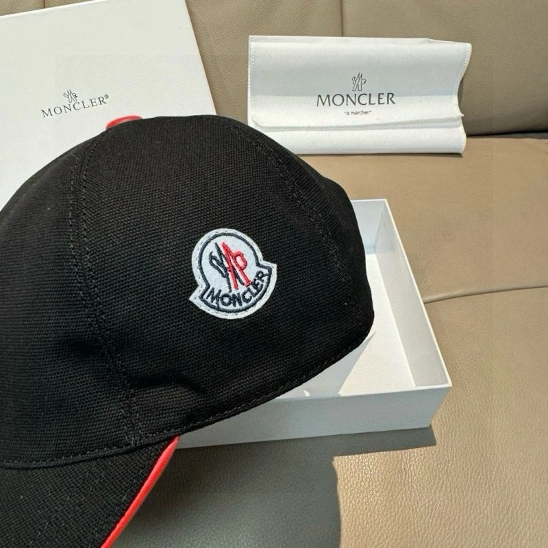 Moncler Caps WaterResistant 257396