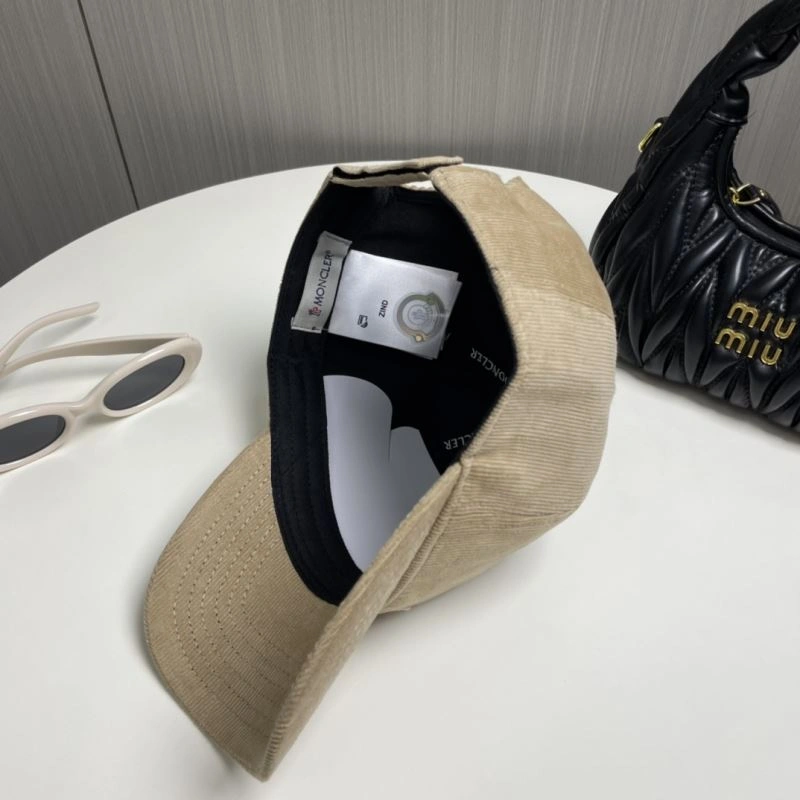 Moncler Caps Classic 257381
