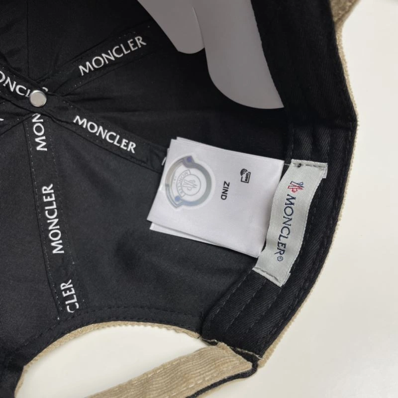 Moncler Caps Classic 257381