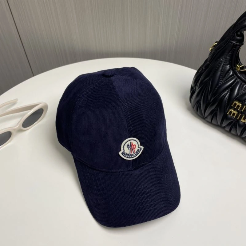 Moncler Caps Neat 257384