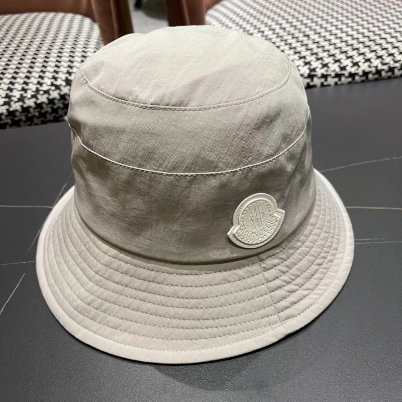 Moncler Caps Bright 257378