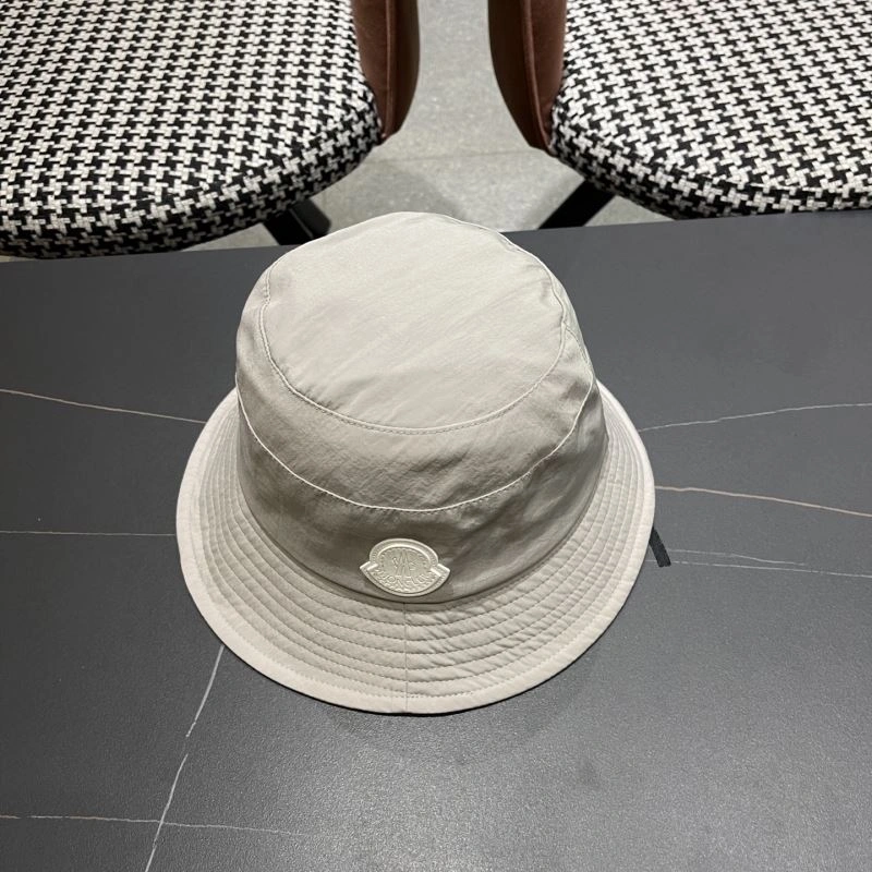 Moncler Caps Bright 257378