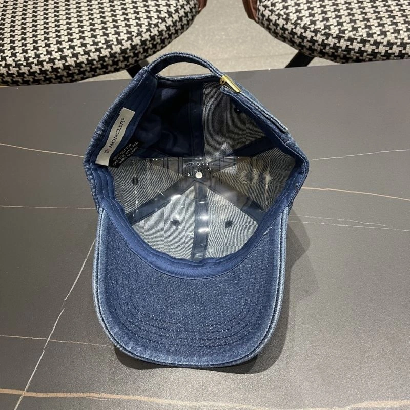Moncler Caps Comfortable 257375