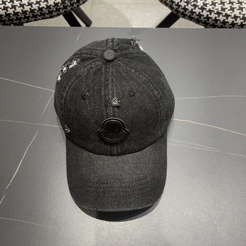 Packable Moncler Caps 257369