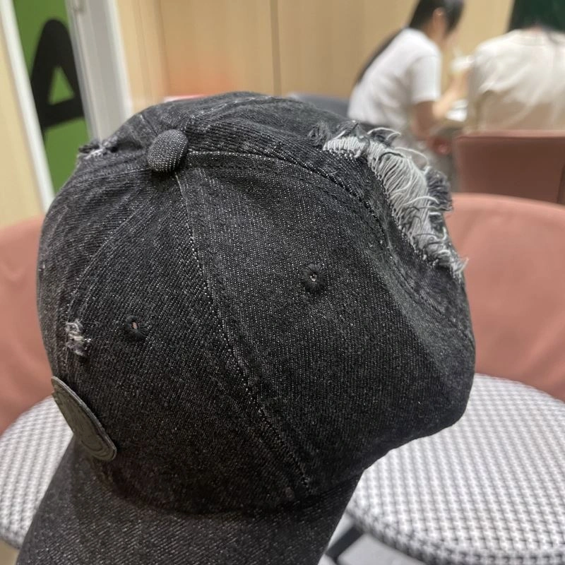 Packable Moncler Caps 257369