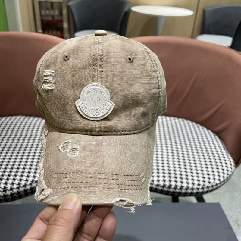 Bold Moncler Caps 257345
