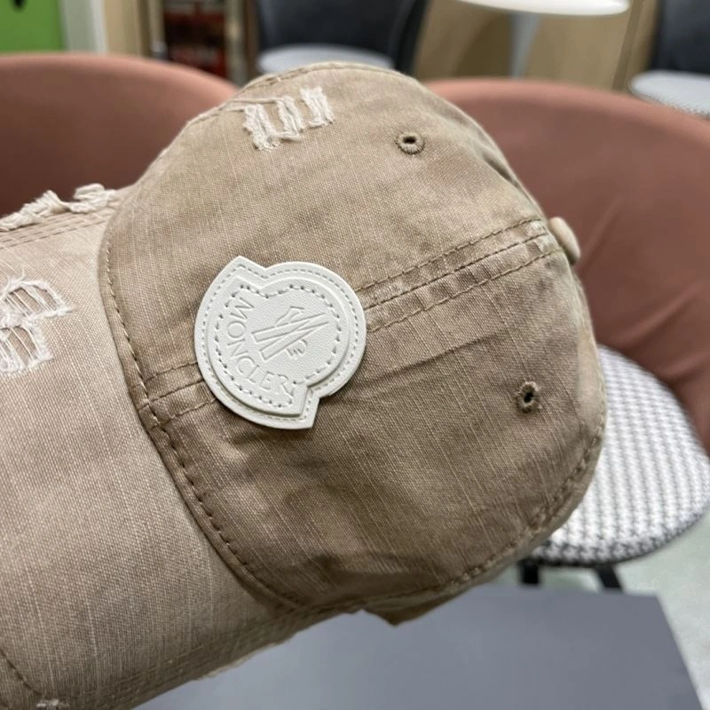 Bold Moncler Caps 257345