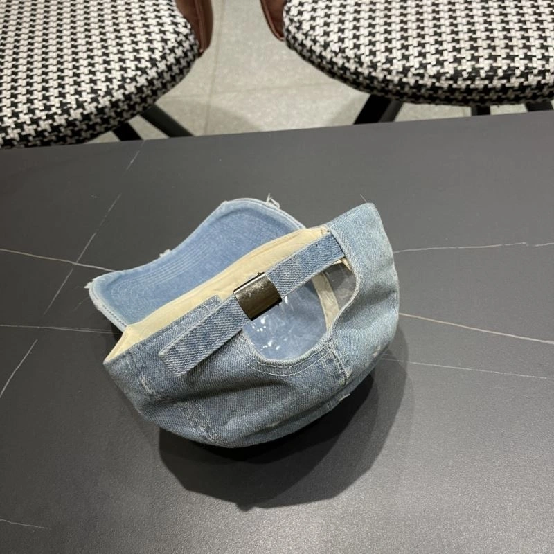 TechFriendly Moncler Caps 257372