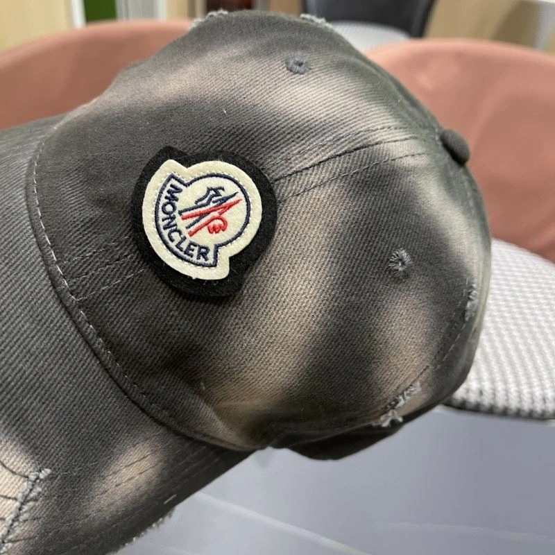 Moncler Caps Refined 257357