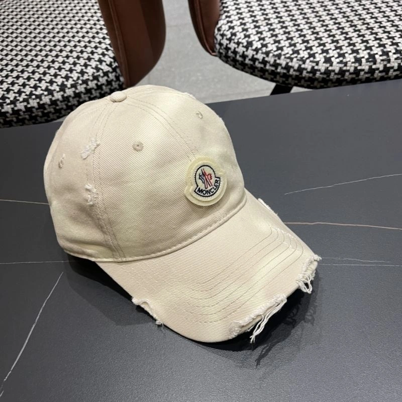Comfortable Moncler Caps 257354