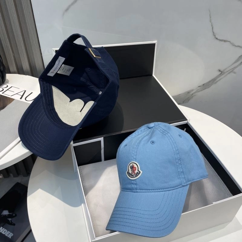 ComfortFit Moncler Caps 257359