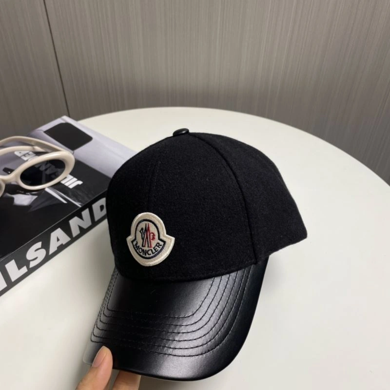 Moncler Caps UrbanChic 257340