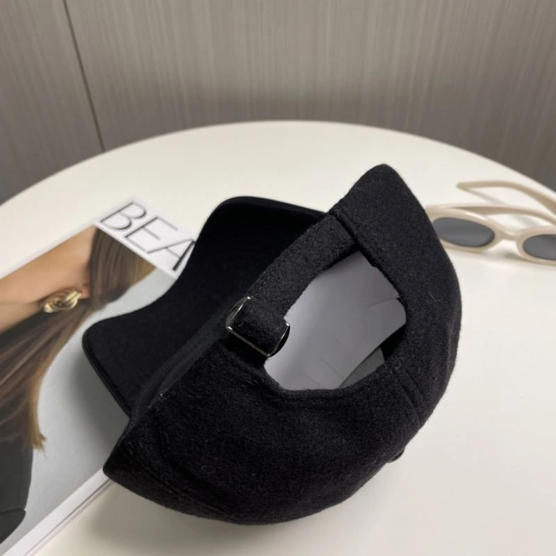 Moncler Caps UrbanChic 257340