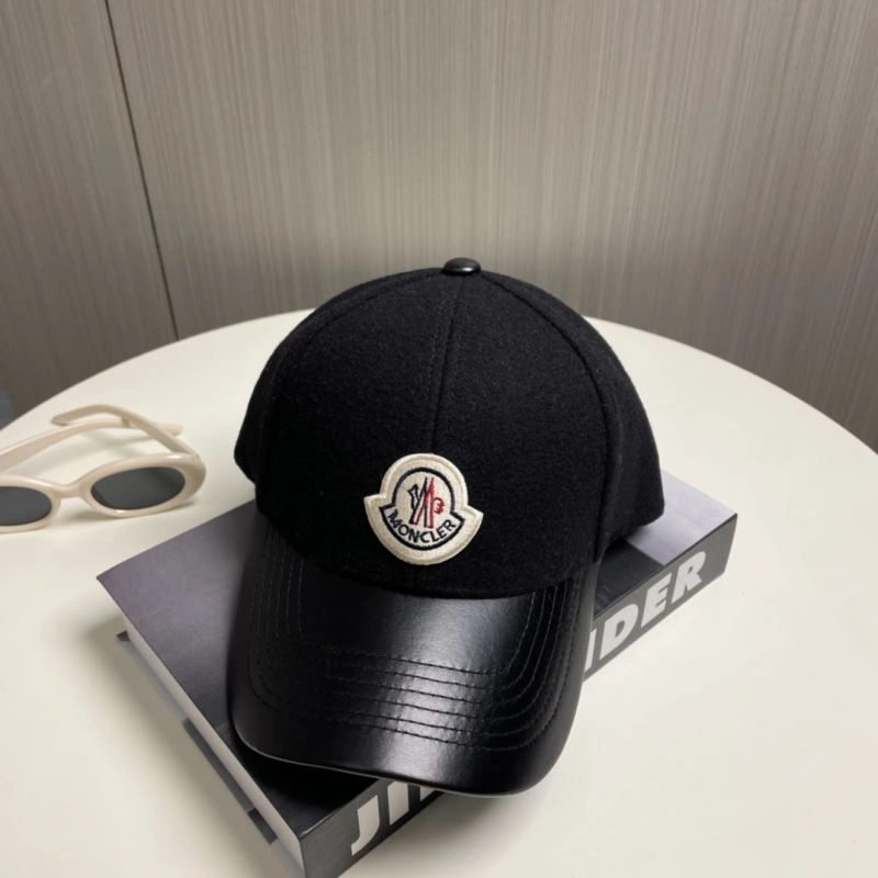 Moncler Caps UrbanChic 257340