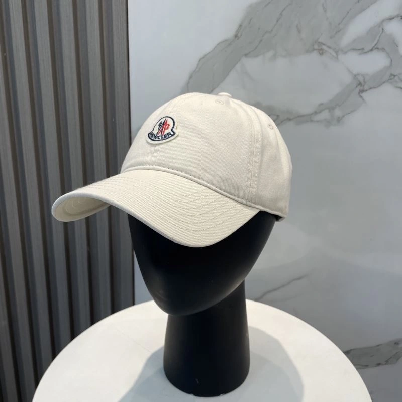Moncler Caps Bright 257337