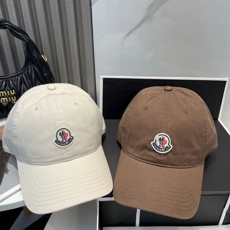 Moncler Caps Bright 257337
