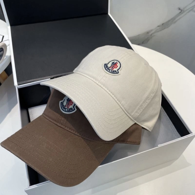 Moncler Caps Bright 257337
