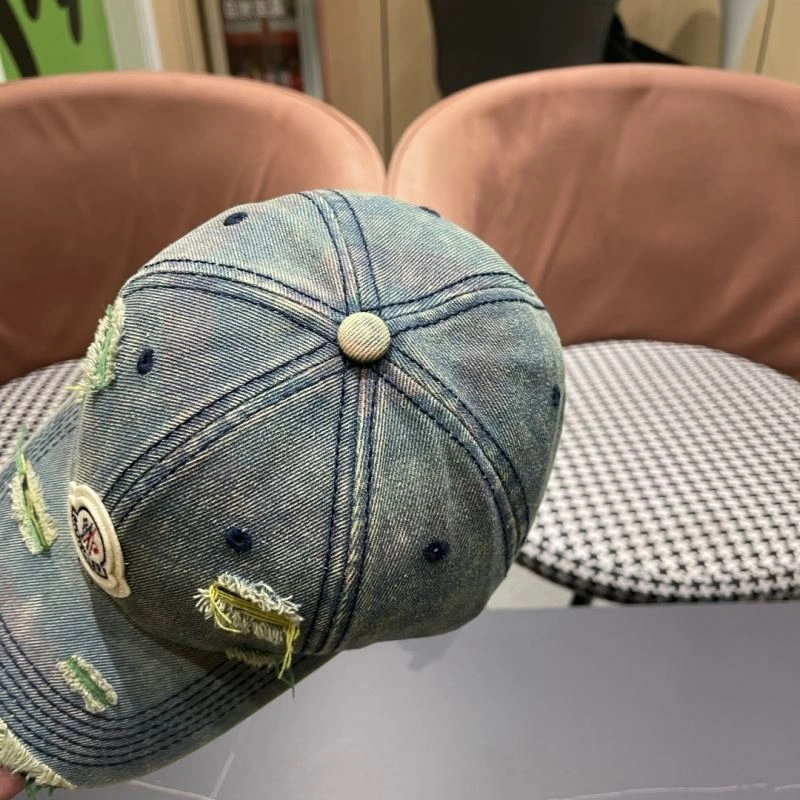 Moncler Caps AllSeason 261658