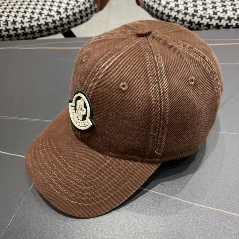 Moncler Caps Snug 261654