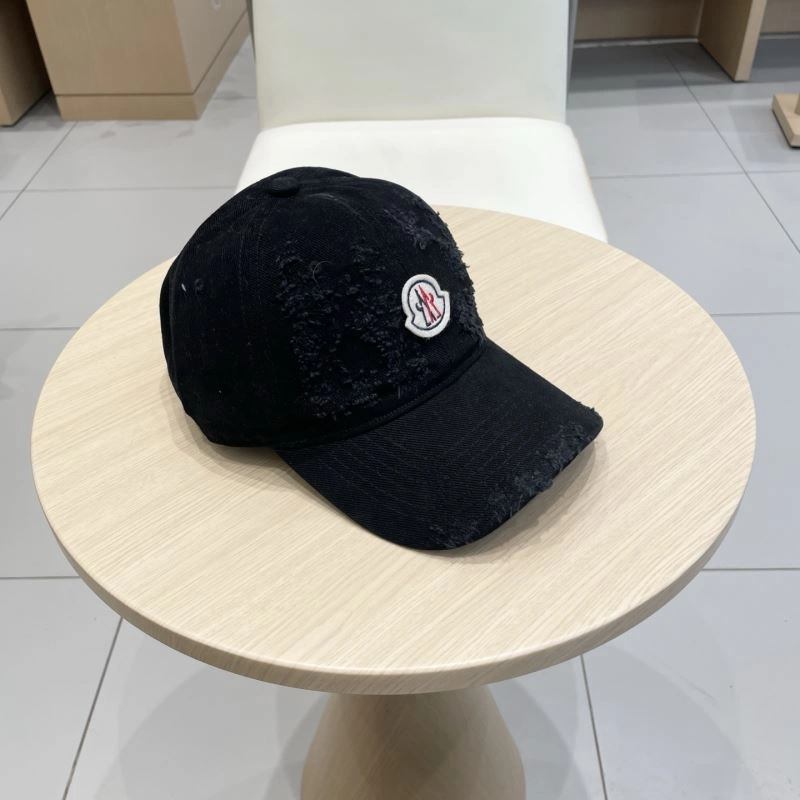 Moncler Caps Reliable 261652