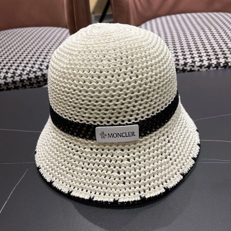 Moncler Caps Vibrant 261642