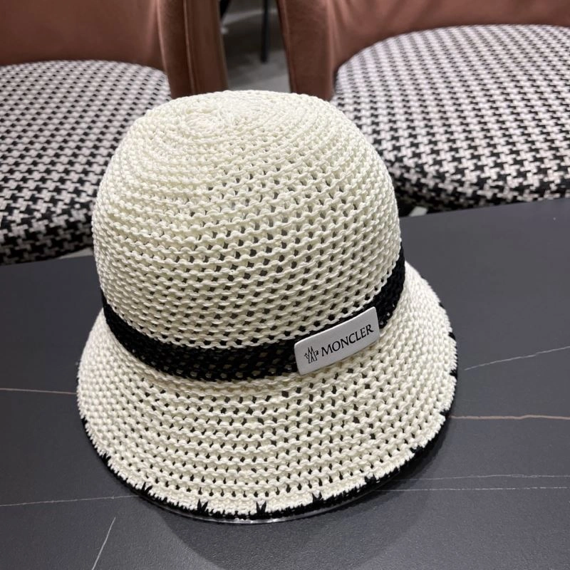 Moncler Caps Vibrant 261642