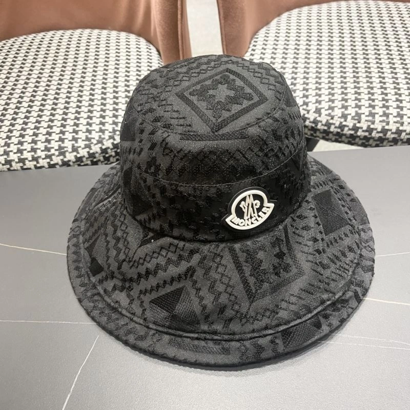 Moncler Caps Vibrant 261636