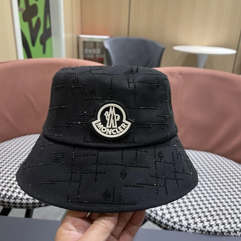Contemporary Moncler Caps 261641