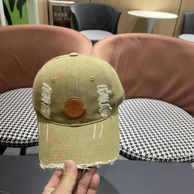 SmoothTexture Moncler Caps 261629