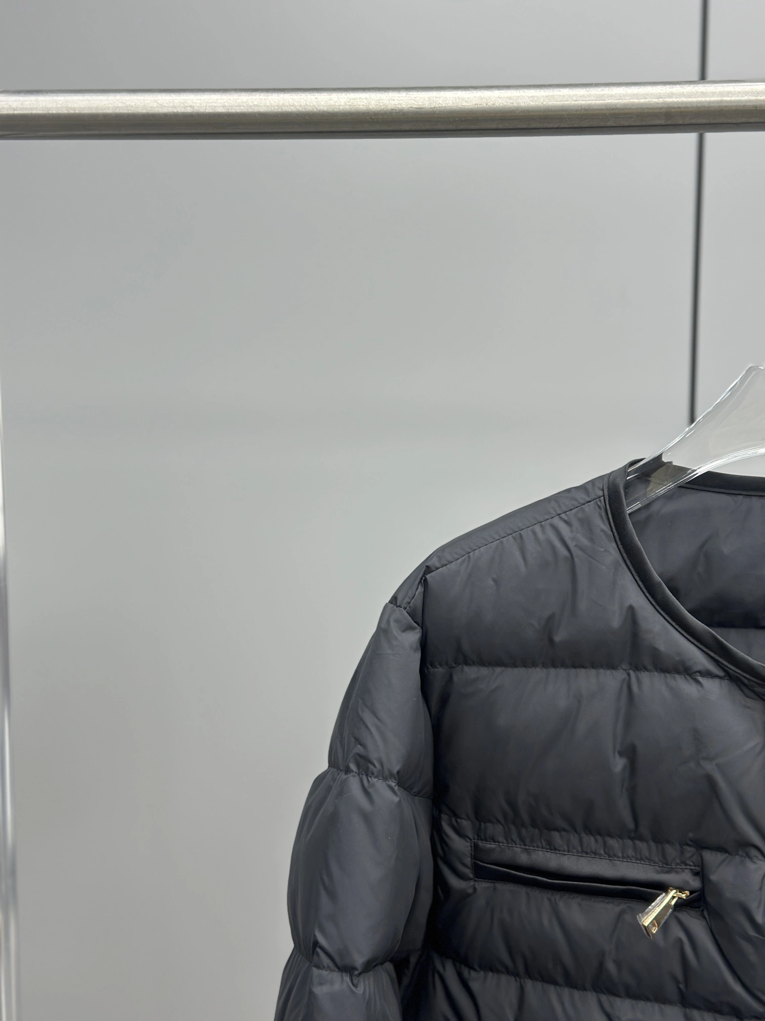 Moncler Down Jackets Snug 146704