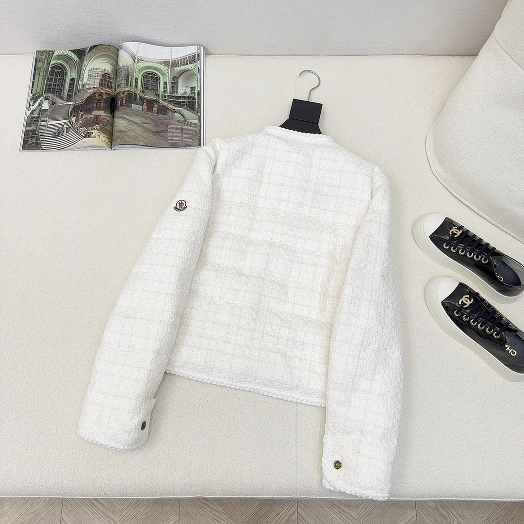 Sophisticated Moncler Down Jackets 146708