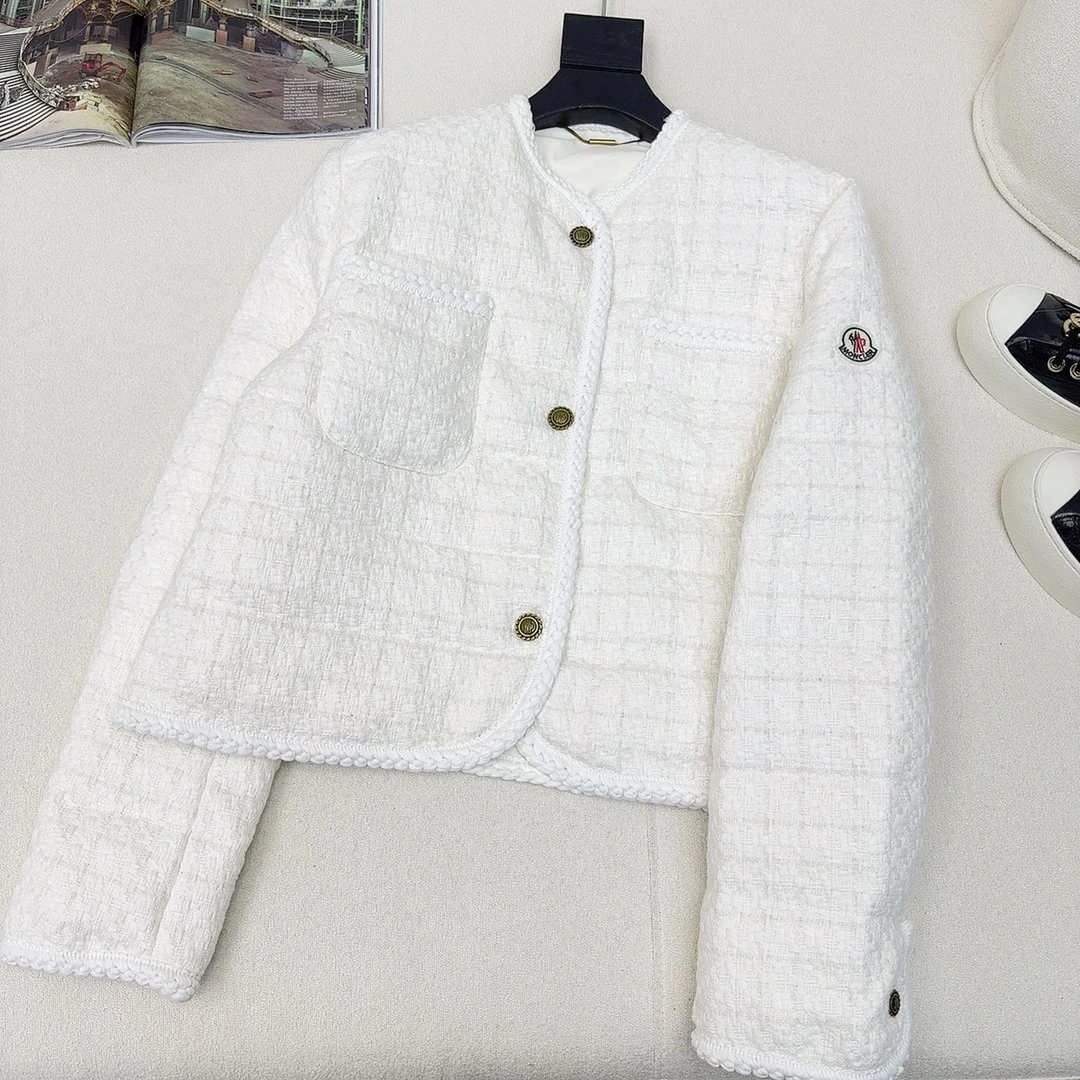 Sophisticated Moncler Down Jackets 146708