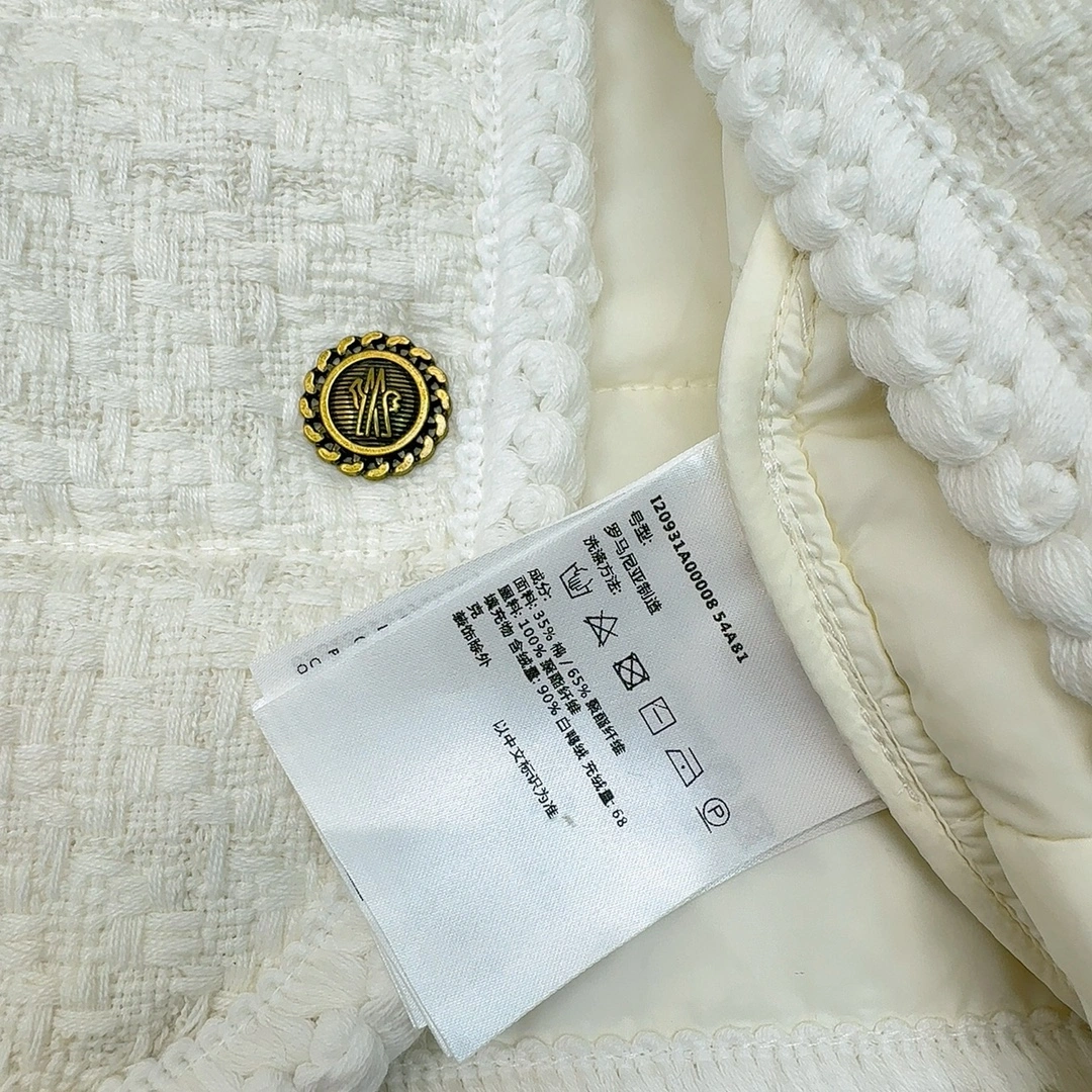 Sophisticated Moncler Down Jackets 146708