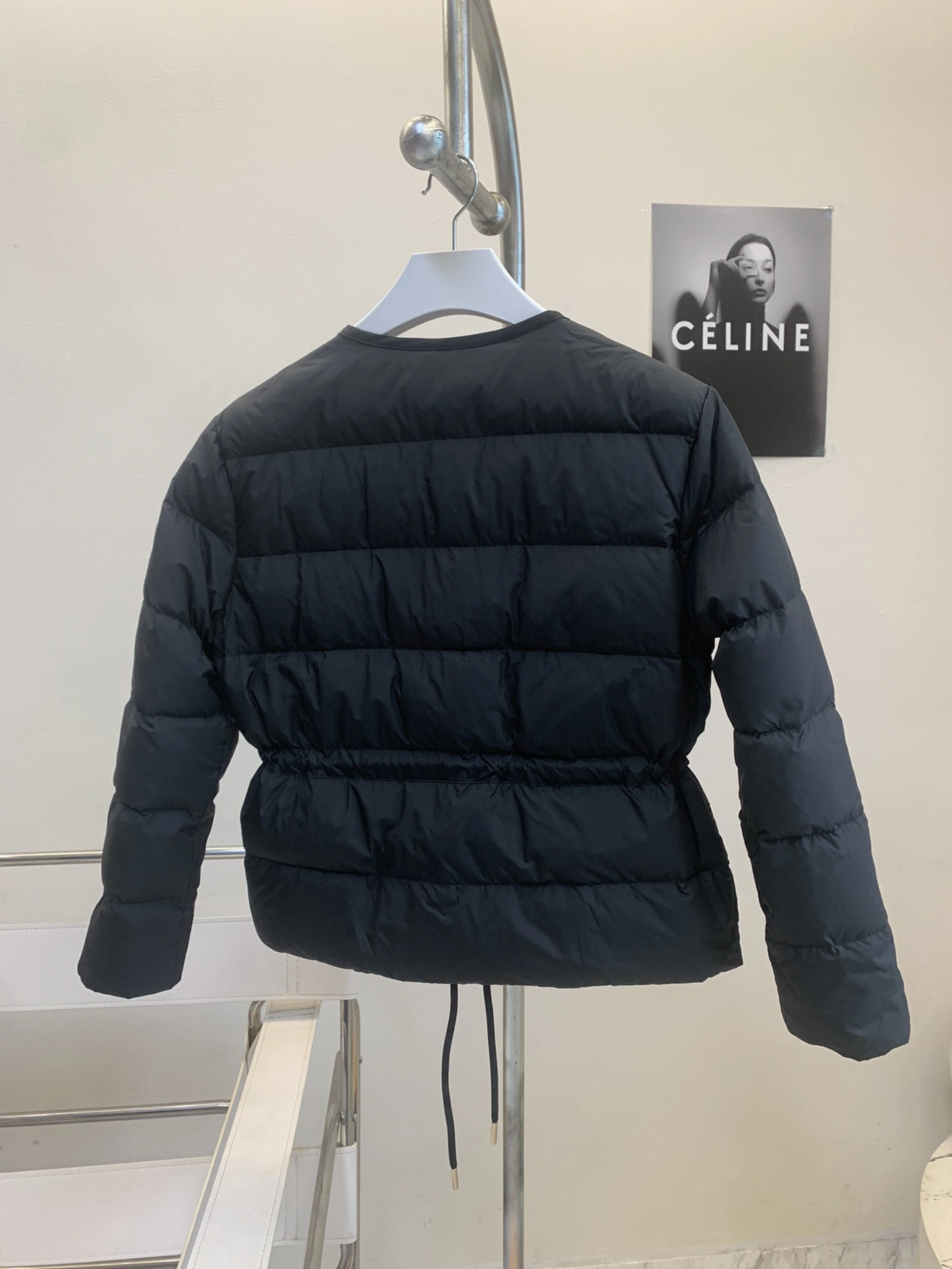 Moncler Down Jackets Versatile 146691