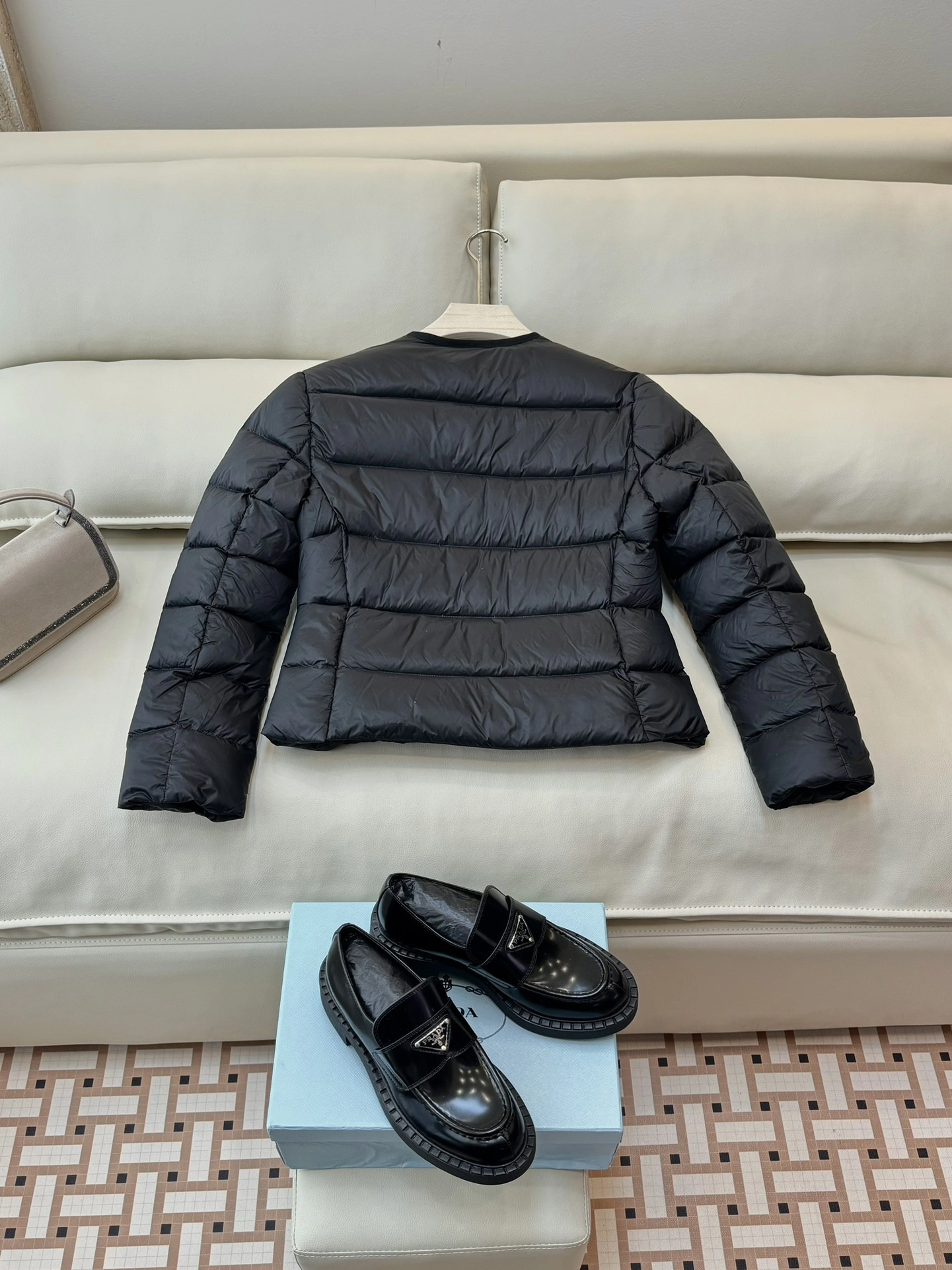 Moncler Down Jackets Bright 146683
