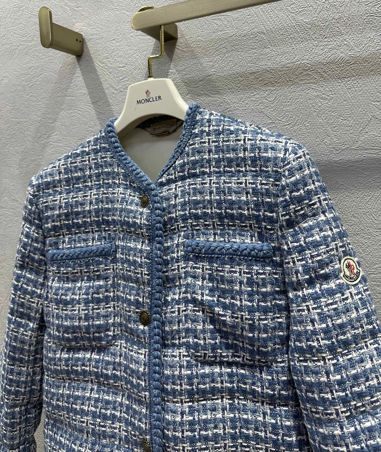Compact Moncler Down Jackets 146667