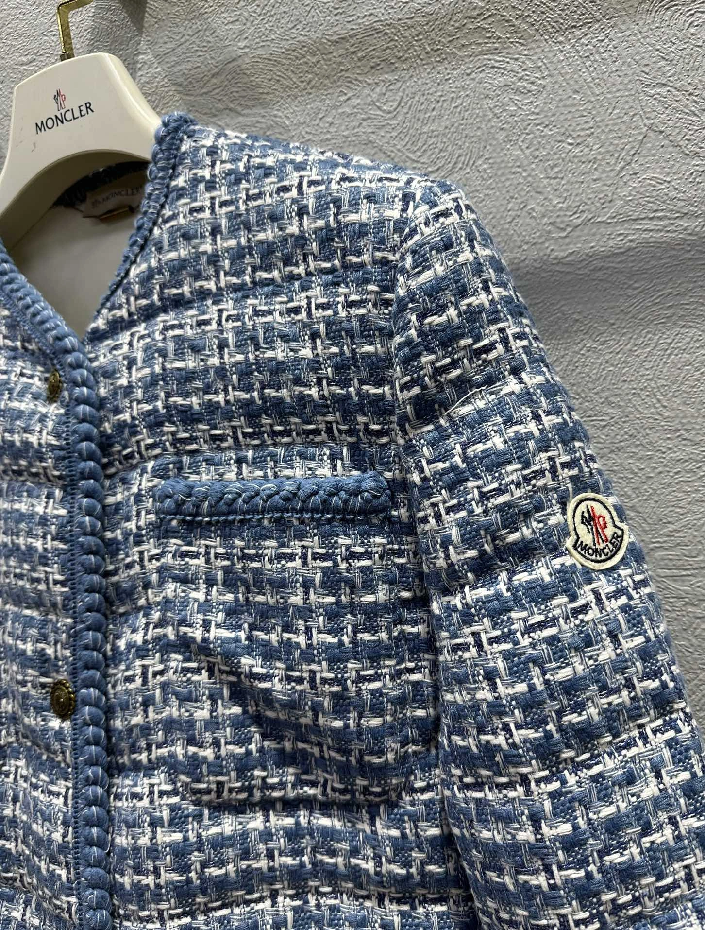 Compact Moncler Down Jackets 146667